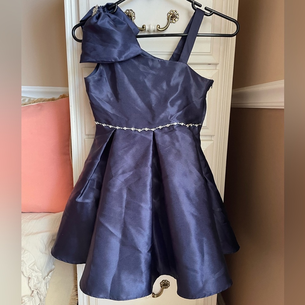Navy Satin One Shoulder Bow Girls Formal Dress with Crystal Waistband